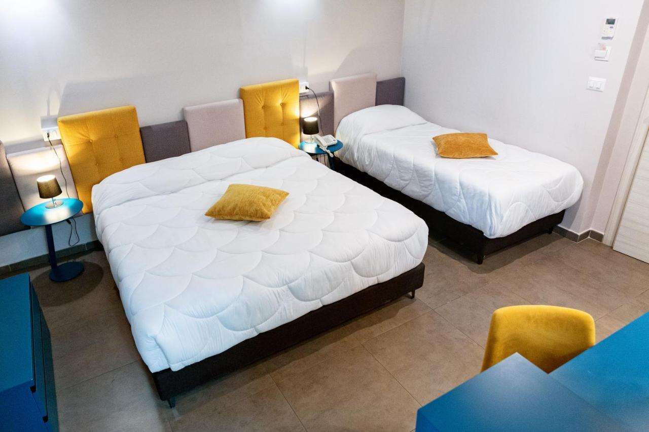 Hotel Eubea Reggio di Calabria Dış mekan fotoğraf