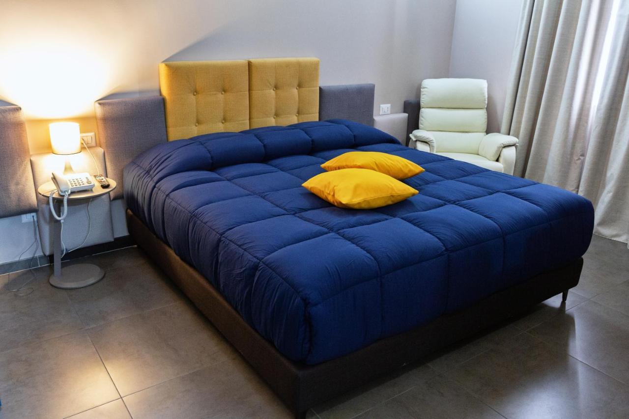Hotel Eubea Reggio di Calabria Dış mekan fotoğraf