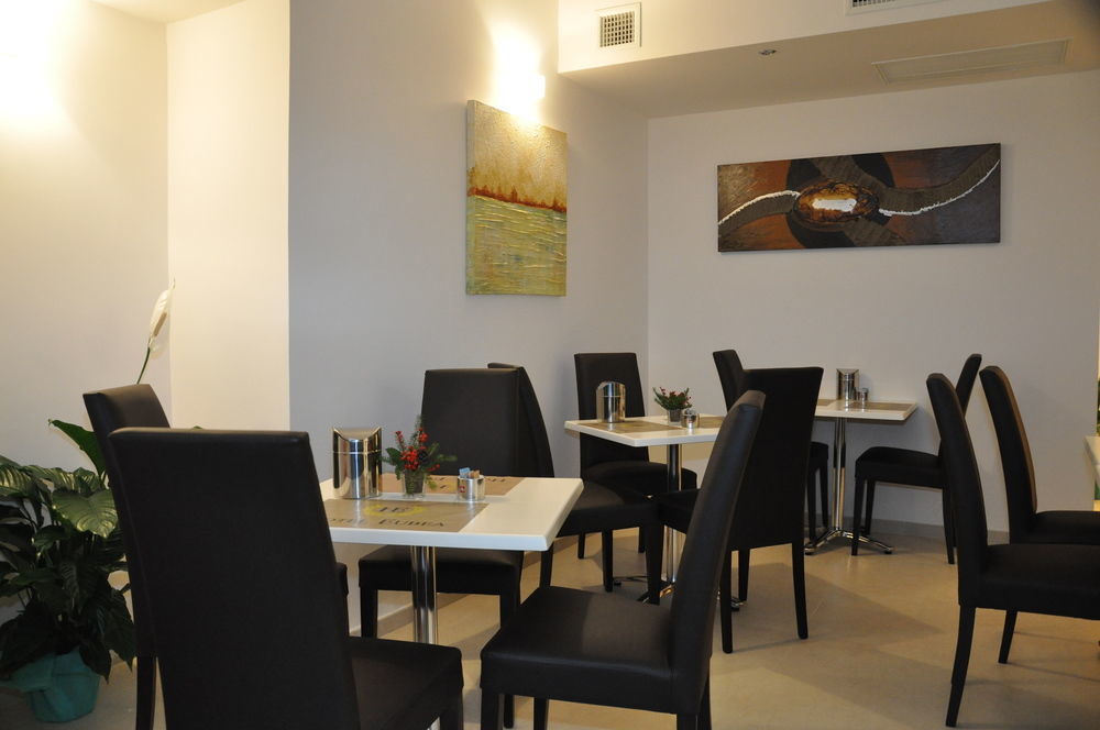 Hotel Eubea Reggio di Calabria Dış mekan fotoğraf