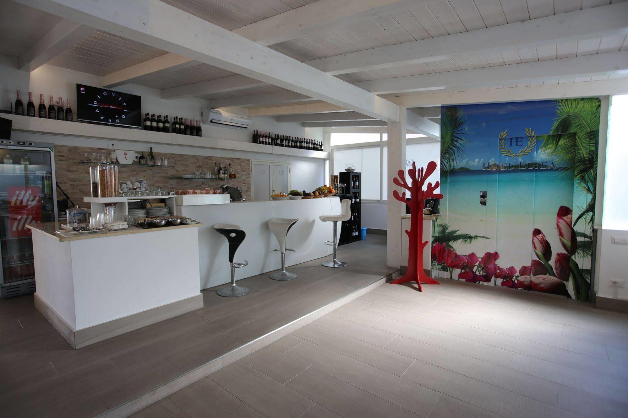 Hotel Eubea Reggio di Calabria Dış mekan fotoğraf